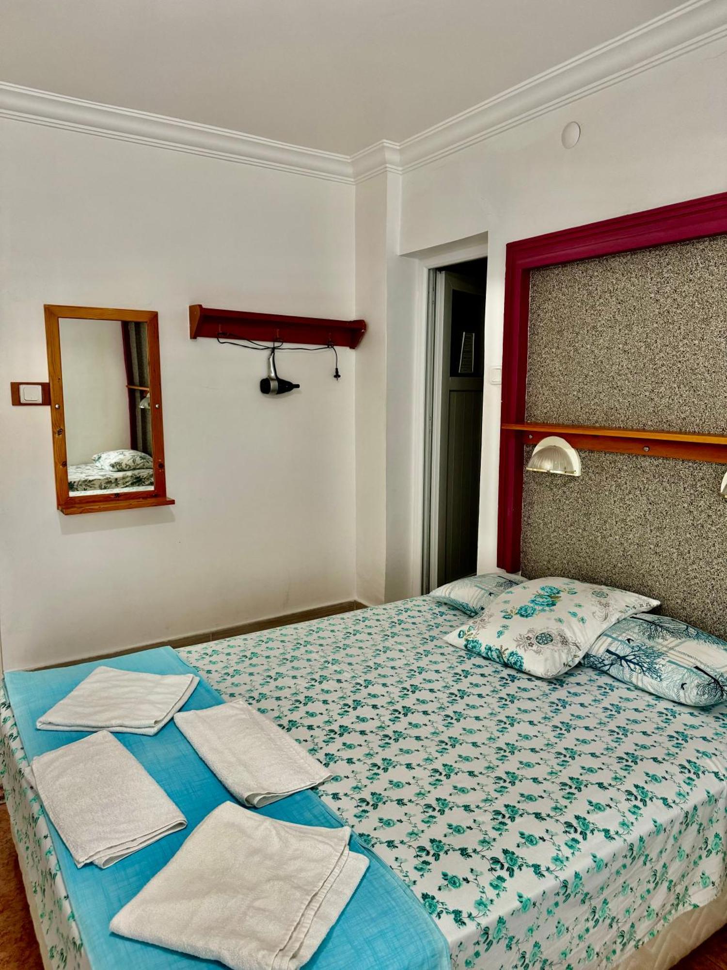 פטארה Rose Hotel B&B מראה חיצוני תמונה